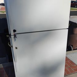 Kenmore Refrigerator