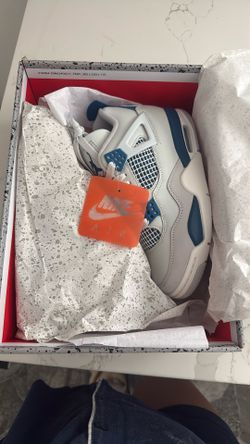 Air Jordan 4 Retros