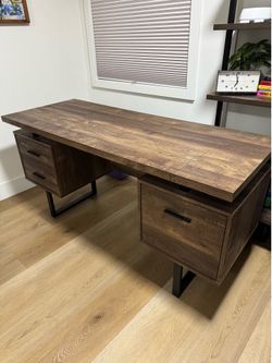 Modern executive desk