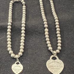Return to Tiffany Sterling Silver Bracelet/Necklace Set.