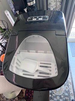 Ice machine