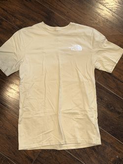 Men’s North face Tee Shirt 