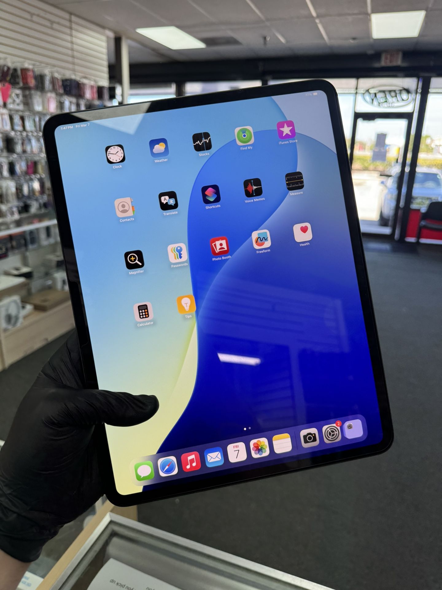 iPad Pro 13 Inch M4 256GB WIFI LIKE NEW