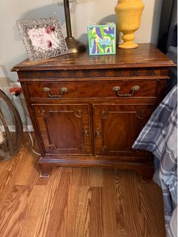 Vintage bedside or end table