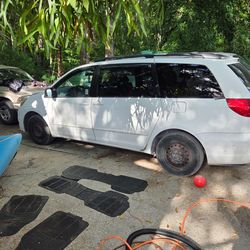 2006 Toyota Sienna