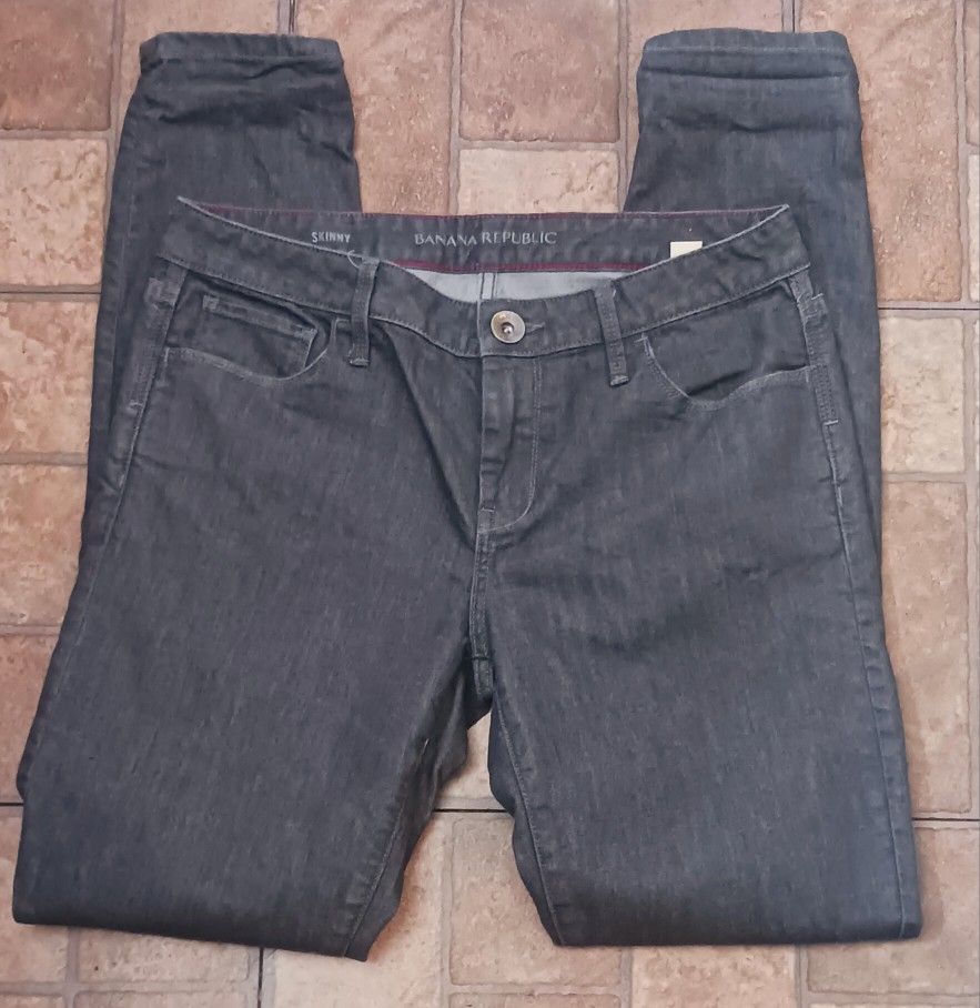 LADIE'S BANANA REPUBLIC JEANS/SIZE 27
