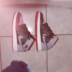 Nike Air Jordan 1
