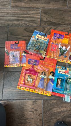 Disney Hunchback & Pocahontas Vintage Toy Lot