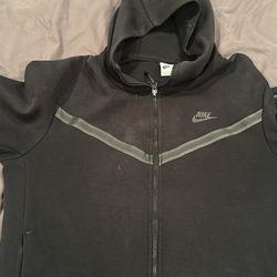 Nike tech jacket