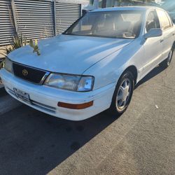 1995 Toyota Avalon 