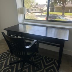  Desk & Chair
