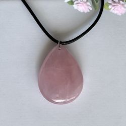Natural Rose Quartz 🌸