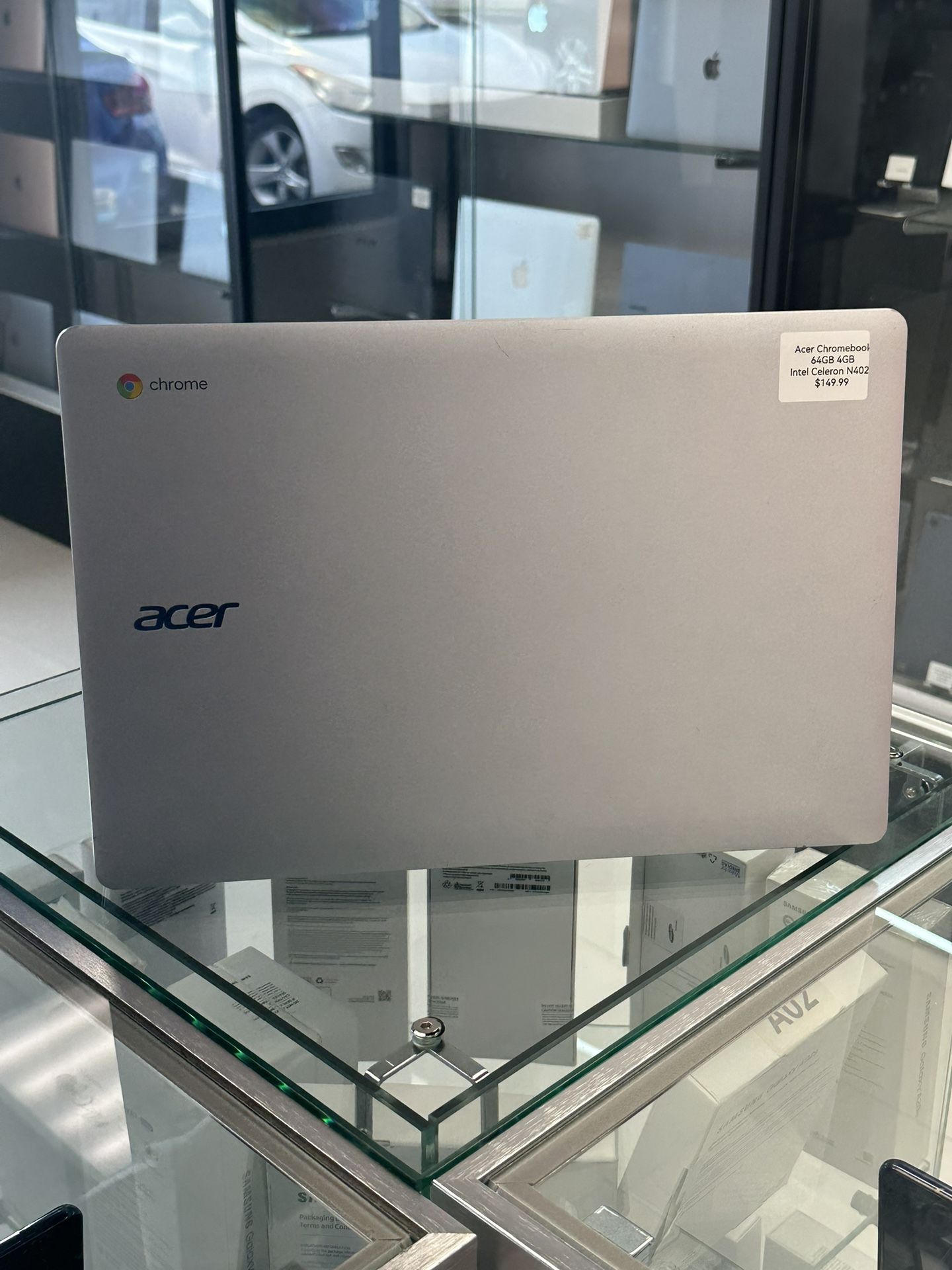 Acer Chromebook 64 GB  4 GB  intel Celeron N402