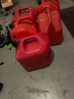 5 Scepter 5 Gallon CARB Gas Cans