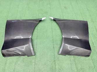 A90 MK5 Supra Carbon Fiber V Style Fenders