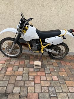 1990 Suzuki dr 250