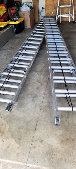 Werner 32 ft aluminum extension ladder