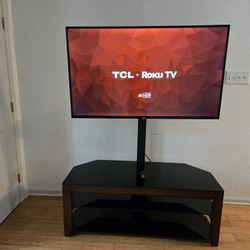 55" TCL Roku TV /Entertainment Stand