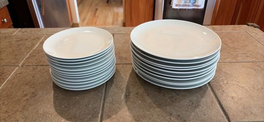White Ceramic Dinner and Salad Plates Set