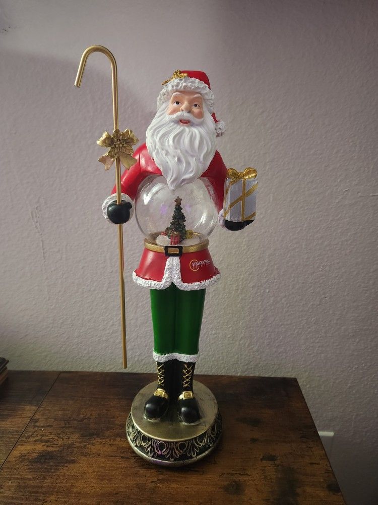 Santa Statue