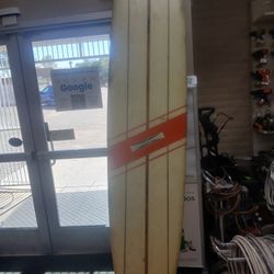 VINTAGE SURFBOARD MUST SELL