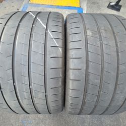 2 USED TIRES KUMHO 295/35/20