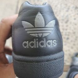 Womens Size 6 Adidas