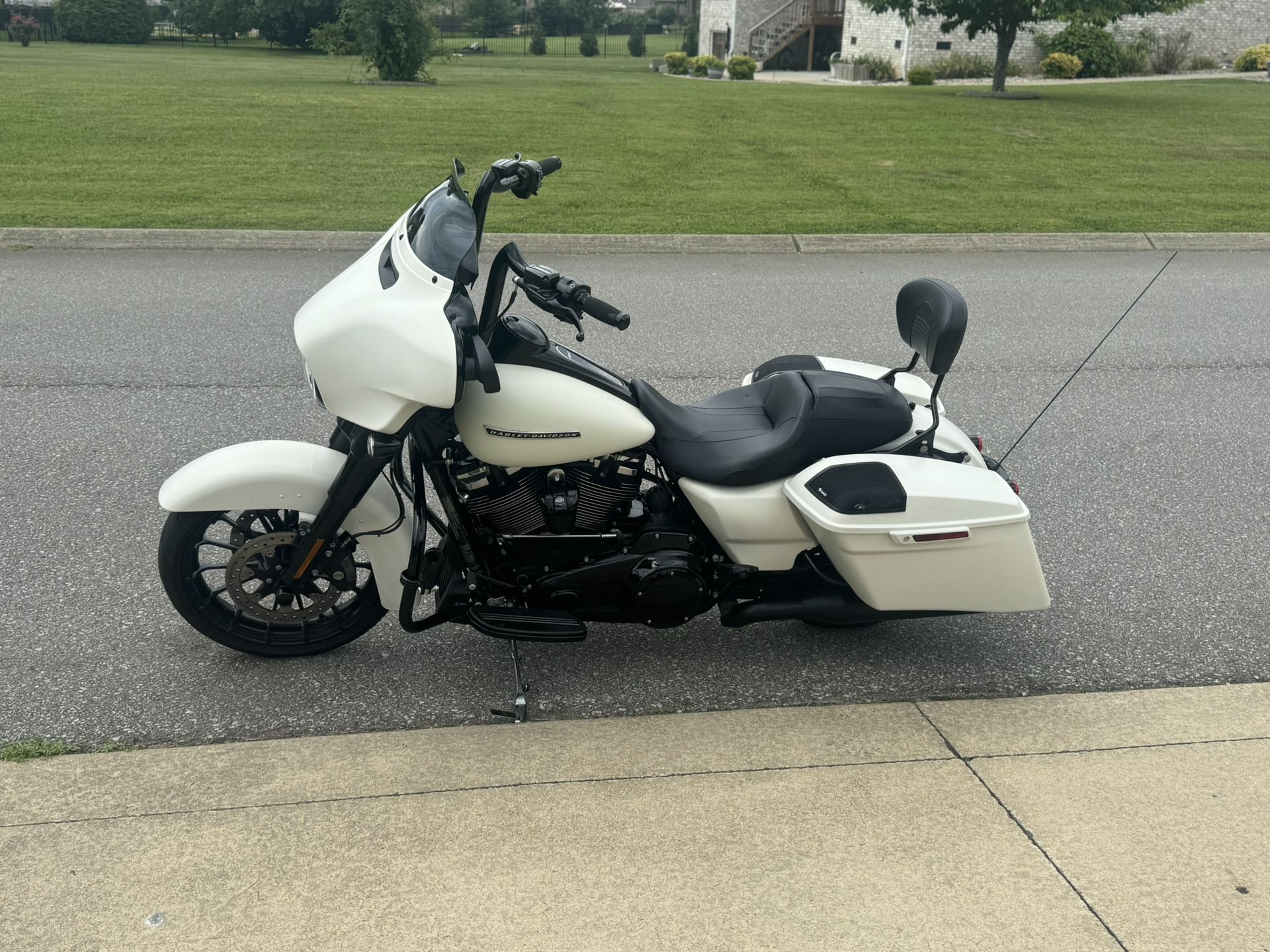 2018 Harley Street Glide Special