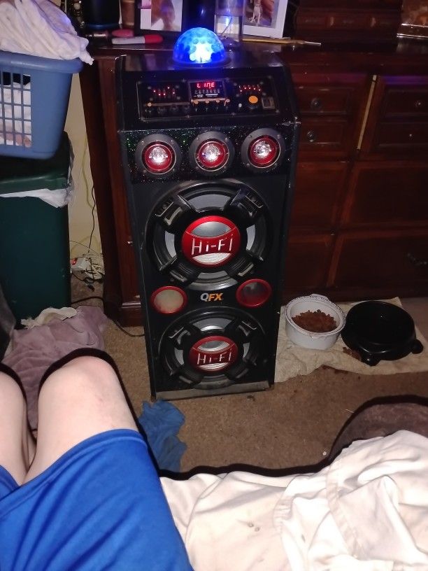 Karaoke Bluetooth Speaker