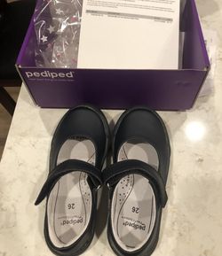 Pediped Navy Size 9 Toddler shoes