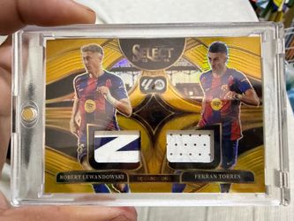 Barcelona jersey patch lewandowski and fernan card