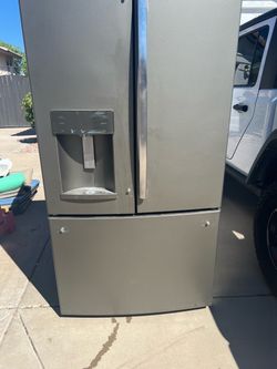 GE French door refrigerator