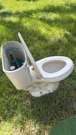 Free Toilet