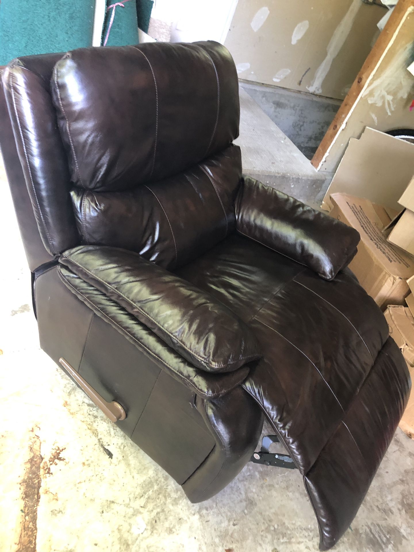 Real leather sofa recliner