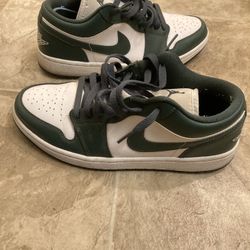 Air Jordan Low