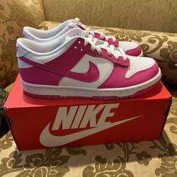 Dunk Low Laser Fuschia 7Y/ Wmns:8.5