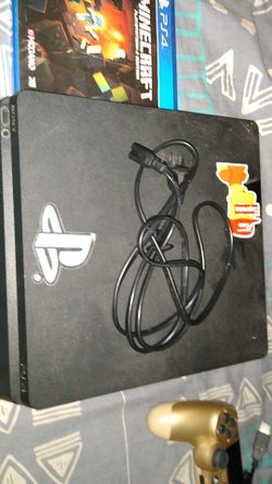 PS4 w/controllers & games