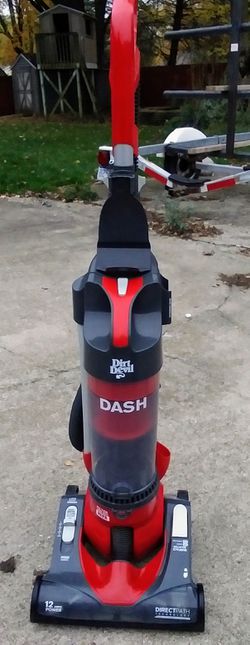 Dirt Devil Dash Bagless Vaccuum cleaner