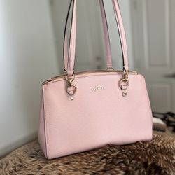 Coach Shoulder Purse With Strap