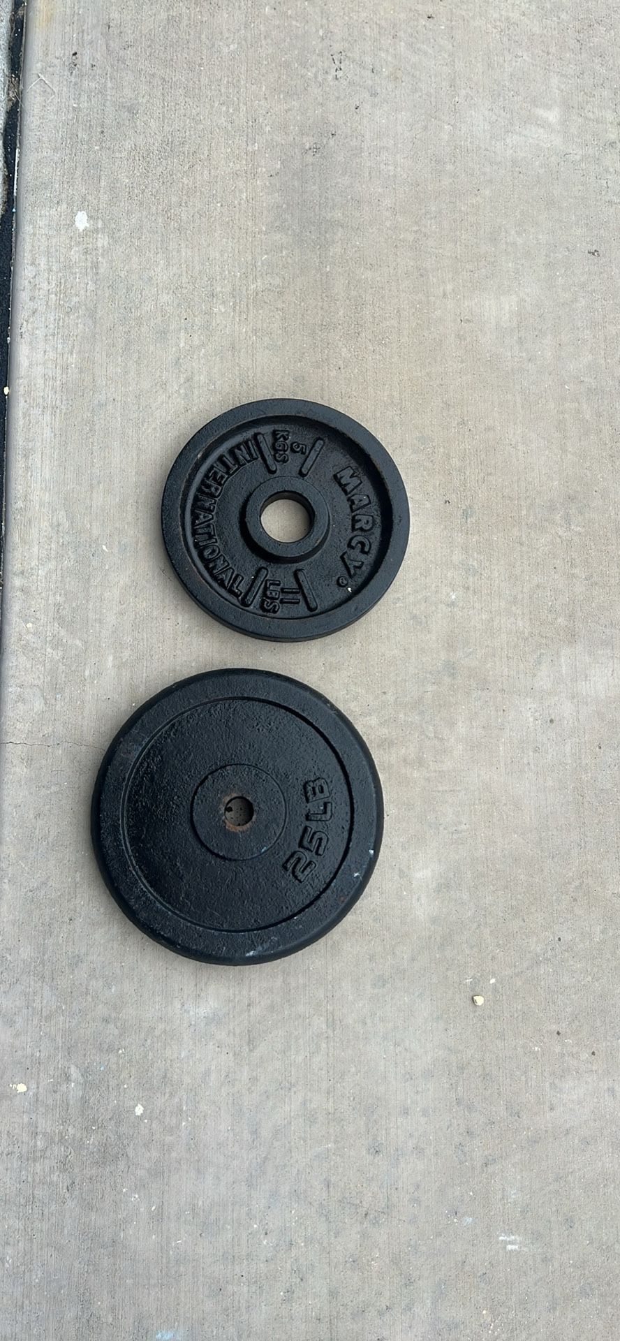 25 lb & 5 lb York Barbell weight