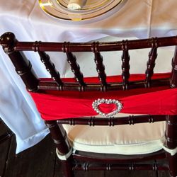 100 Seat Decor