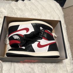 Air Jordan 1 Retro 