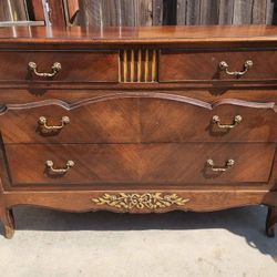 Stunning ANTIQUE DRESSER FOR SALE 