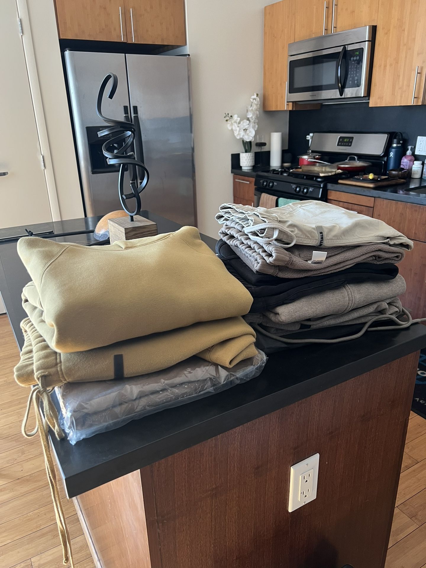 Fear of God x Essentials Bundle - 9 Items