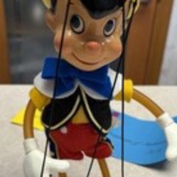 Pinocchio  Disney  limited collection