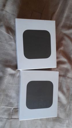 Apple tv 4k 32 gbs 150 each