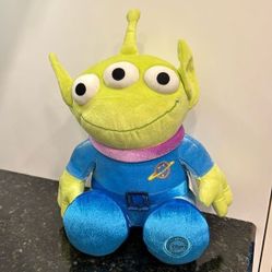 Toy Story Pizza Planet Alien 13" Disney Store Exclusive Plush Stuffed Toy Animal 