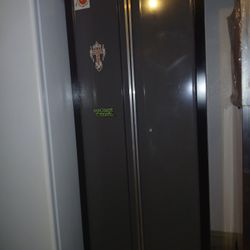 Craftsman  Free-Standing Steel Garage  Cabinet in Black