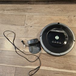 Roomba 880 Vacuum