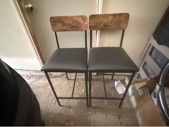 Set of 2 barstools